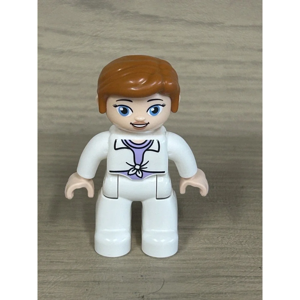 Lego Duplo Figure Jurassic World CLAIR DEARING Building Block Toy Redhead Woman
